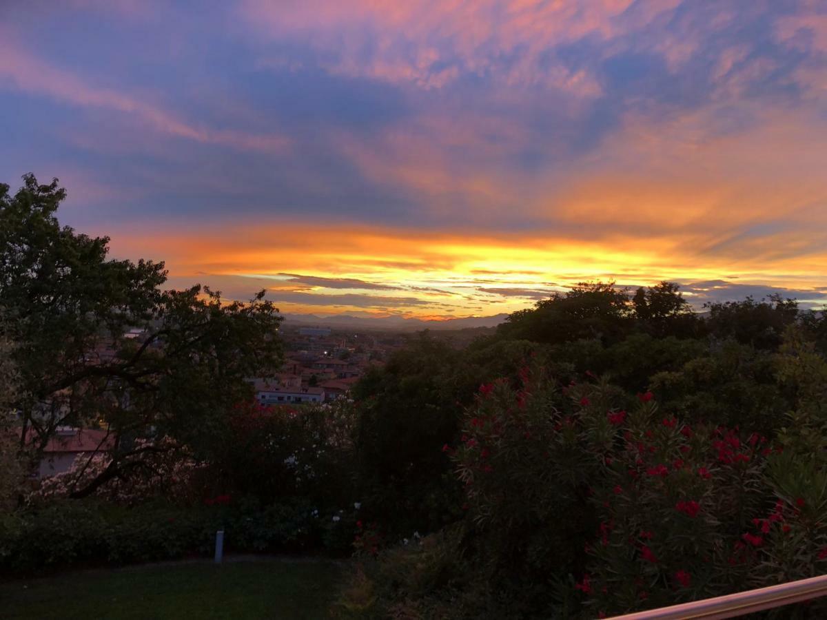 Villa Il Bacio Del Sole Verona Eksteriør bilde